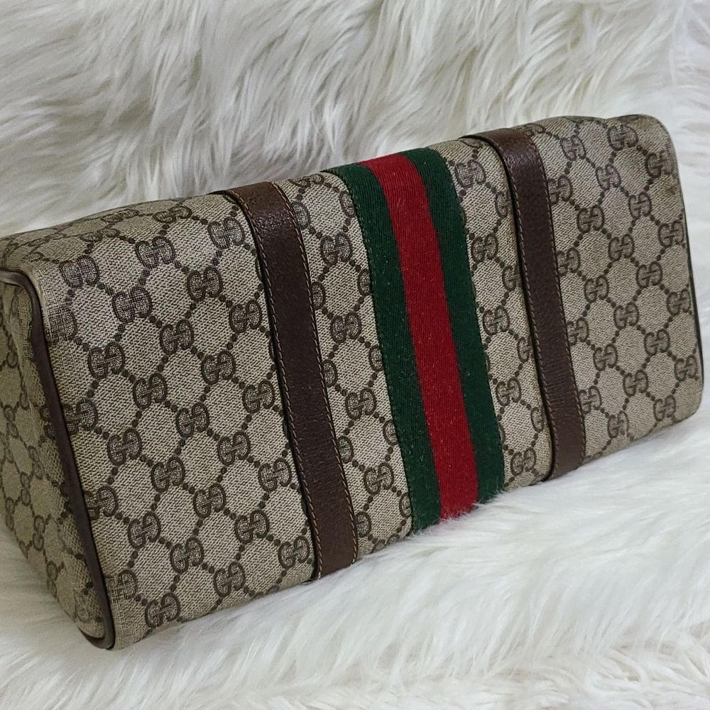 💯Authentic Gucci Handbag 🍀 - Picture 8 of 17
